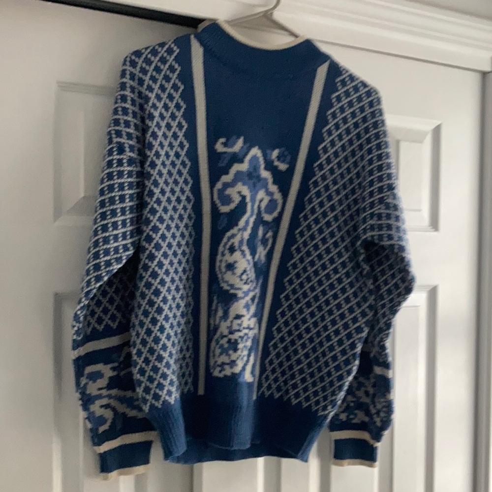 Vintage size large sweater